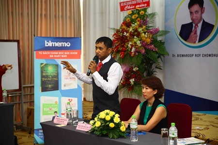 Tiến sĩ Biswaroop Roy Chowdhury:  Nguyên nhân mắc bệnh mạn tính đều do… lối sống