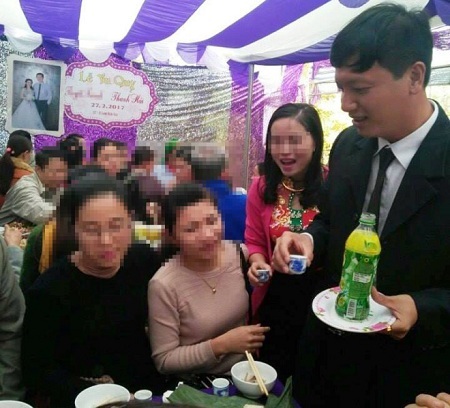 Đại úy CSGT cưới vợ 3 khi chưa ly hôn vợ hai