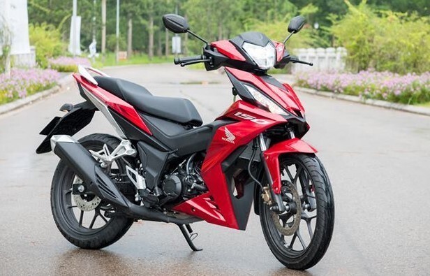 Ưu nhược điểm của winner 150 dùng đi phượt
