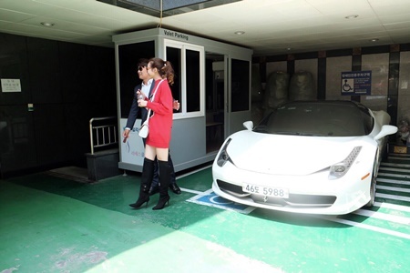 Kiều Ngân sắp lên xe hoa với bạn trai đại gia người Hàn Quốc?