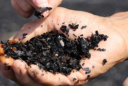 Vụ tàu xả thải bùn đen ra biển: Nghệ An đề nghị Bộ Tài nguyên vào cuộc