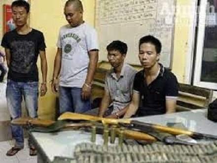 Bắt 4 đối tượng trong vụ nổ súng làm 2 người trọng thương ở Biên Hòa