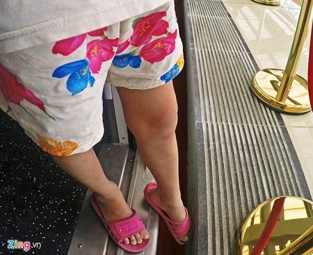 Vì sao có khe hở giữa đoàn tàu Cát Linh - Hà Đông và ke ga?