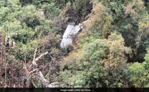 Ấn Độ tìm thấy máy bay Su-30 mất tích trong khu rừng giáp Trung Quốc