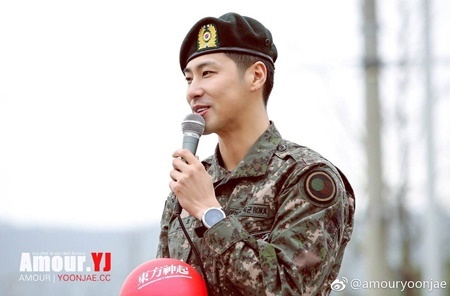 Màn trở lại ấn tượng của Yunho (DBSK) sau khi xuất ngũ