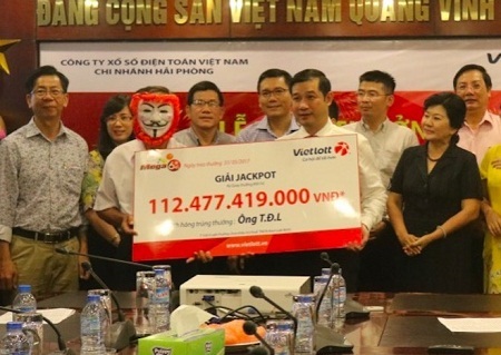 Lộ diện người trúng giải Jackpot trị giá 112 tỷ đồng của Vietlott