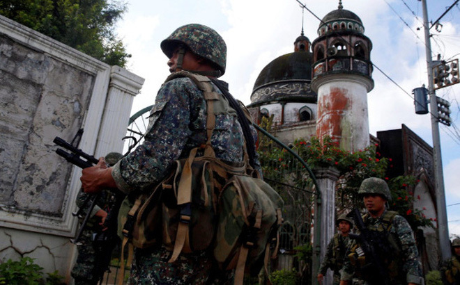 Vụ quân đội Philippines không kích nhầm 