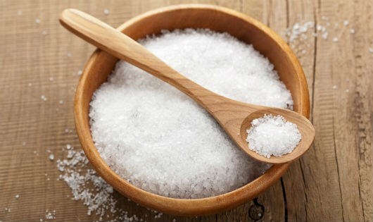 Mẹo hay với nguyên liệu có sẵn trong bếp giúp đũa gỗ, thìa gỗ ..sáng sạch như mới