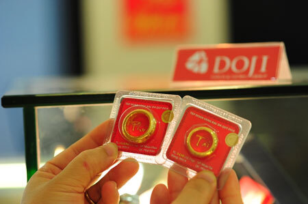 Giá vàng hôm nay 5/6: Vàng SJC “treo” ở mức cao