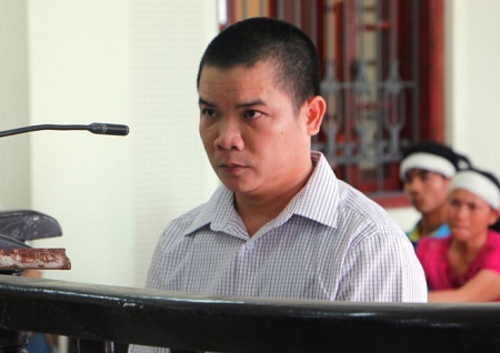 Bản án chung thân cho kẻ đoạt mạng hàng xóm vì câu thách thức