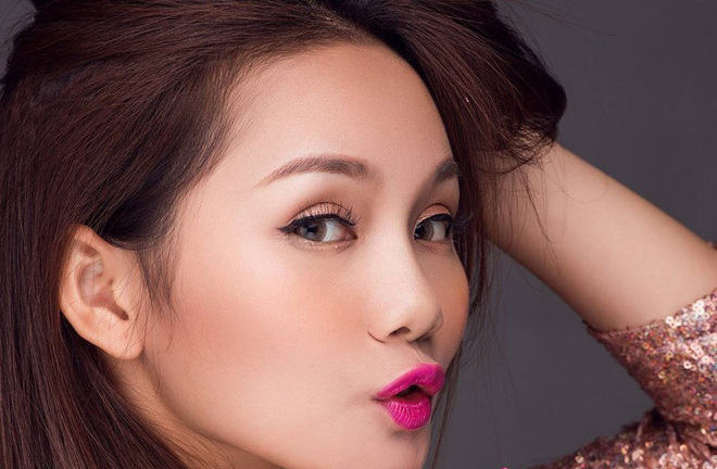 Bí quyết giữ dáng mảnh, eo thon mà vẫn vô cùng khỏe mạnh, không cần ăn kiêng của cô nàng da nâu xinh đẹp