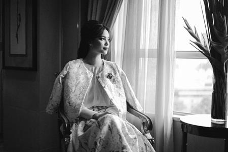 Phạm Hương lạ lẫm với phong cách retro thập niên 60