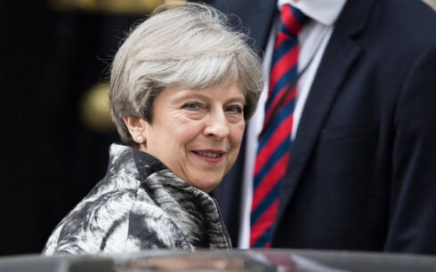 Thủ tướng Theresa May tuyên bố lùi đàm phán về Brexit