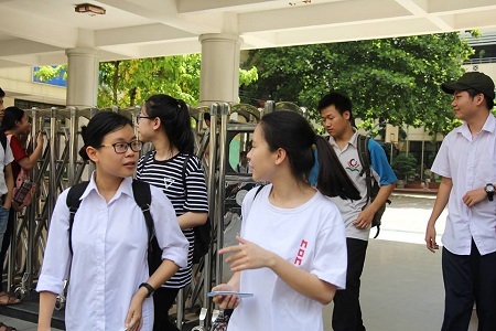 Thi THPT quốc gia 2017: 37 thí sinh bị đình chỉ thi trong môn thi đầu tiên