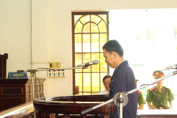 Tuyên án gã chồng vũ phu đâm tử vong vợ vì không được 