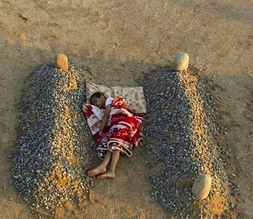 Những bức ảnh “lừa tình ngoạn mục” bị “bóc phốt” không thương tiếc