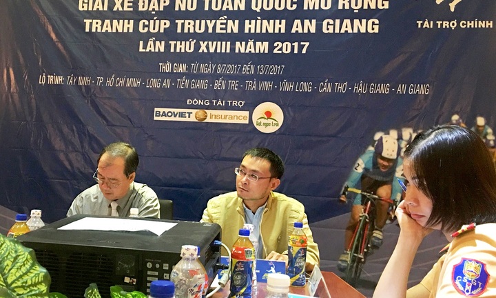 Tập đoàn Tân Hiệp Phát liên tục 18 năm tài trợ giải đua “Xe đạp nữ toàn quốc mở rộng (quốc tế) tranh cúp truyền hình An Giang”