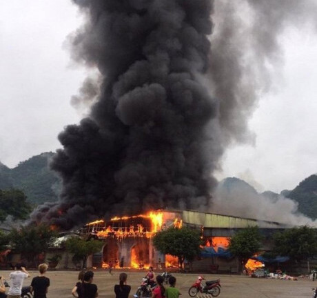 Tin mới nhất về vụ cháy chợ cửa khẩu Tân Thanh tại Lạng Sơn