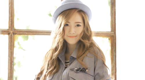 Jessica thông báo trở lại cùng dịp với SNSD, kỷ niệm 10 năm ra mắt