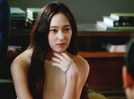 Krystal sẽ vào vai nữ chính trong phim mới của đạo diễn series 