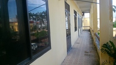 Đóng cửa trụ sở trong giờ làm việc, cả phường rủ nhau đi Đồ Sơn