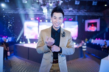 MC Nguyên Khang:  "Sống bình an là điều ai cũng muốn dù là tỷ phú hay ăn mày "