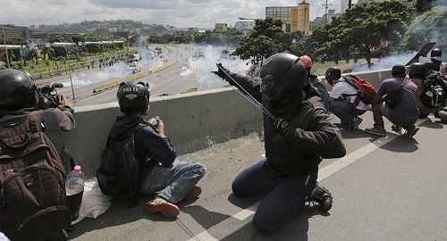 Venezuela: 15 người chết trong cuộc bầu cử hội đồng lập hiến