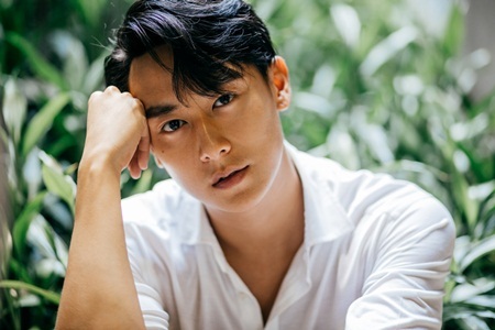 Rocker Nguyễn lại khiến fan “bấn loạn” với bản hit ngọt ngào