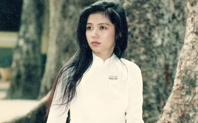 Việt Trinh: Tôi bị khán giả bỏ rơi để chạy tới Trấn Thành, Việt Hương!