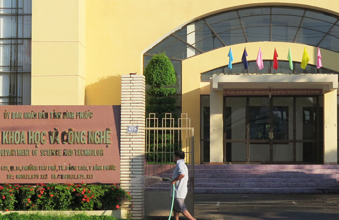 Đề nghị thu hồi bằng khen, huân chương của giám đốc sở khai man thành tích