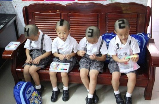 Bất ngờ với cuộc sống hiện tại của 4 cậu bé sinh tư nổi tiếng từng cắt tóc đánh số để dễ phân biệt