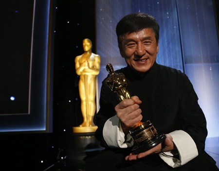 Diễn viên Thành Long: Một tượng đài võ thuật miệt mài cống hiến