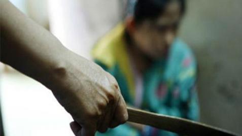 Khởi tố phạm nhân sát hại vợ trong 