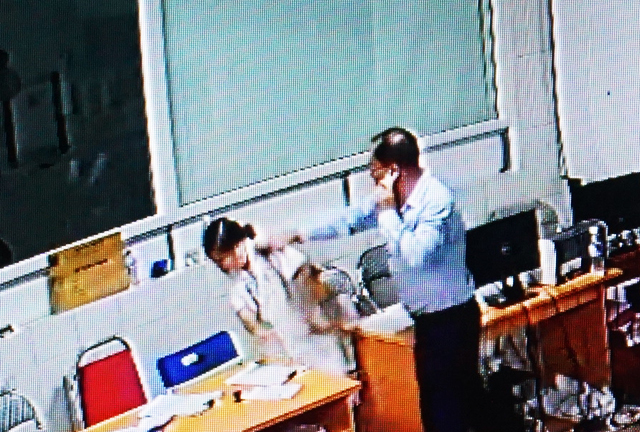 Giám đốc đánh nữ bác sĩ ở Nghệ An cảm thấy