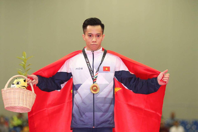 Thanh Tùng giành cú đúp huy chương vàng, ngày vàng của thể dục dụng cụ Việt Nam