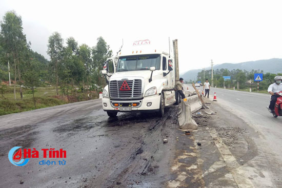 Tin tai nạn giao thông mới nhất ngày 27/8