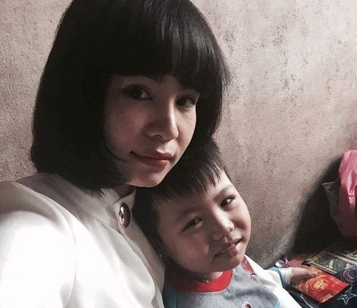 Gặp lại người mẹ xinh đẹp rao bán tạng để lấy tiền cứu con