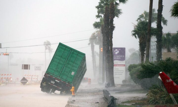 Bão Harvey khiến hơn 30 người thiệt mạng