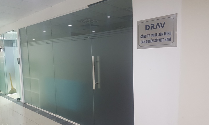 Tiếp vụ bản quyền video clip giải Ngoại hạng Anh của công ty DRAV: Lẩn tránh sự thật hay lừa đảo?