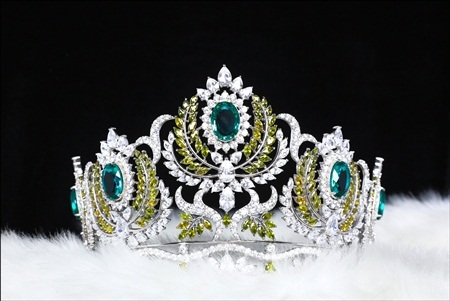 Hé lộ vương miện lộng lẫy của Miss Earth Việt Nam 2017