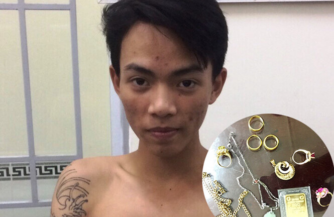 Băng trộm nhí cạy cửa căn nhà 2 tầng 