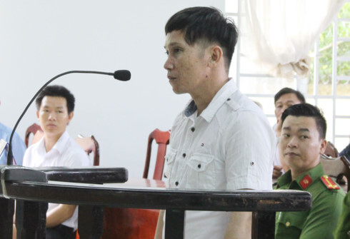 Tuyên án tử kẻ giết bà nội rồi giấu thi thể sau vườn nhà