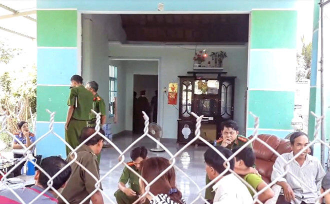 Nỗi đau tột cùng của 2 đứa trẻ có cha sát hại mẹ rồi tự vẫn trên quốc lộ