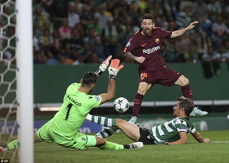 Messi nhạt nhòa, Barcelona hạ gục Sporting Lisbon nhờ bàn phản lưới