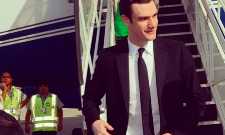 Chân dung hoàng tử Playboy – người kế nhiệm ông trùm lâu đài thỏ