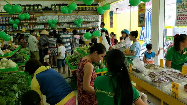 Vượt mặt các chuỗi bán lẻ lâu năm, Bách hóa Xanh đã tìm được “công thức chiến thắng”?