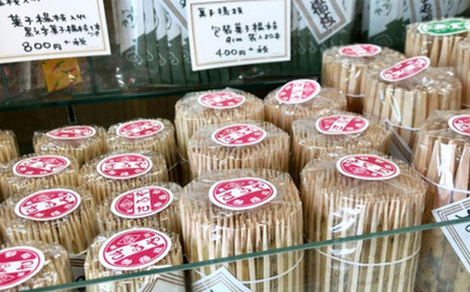 Cửa hàng tăm 300 năm tuổi độc nhất vô nhị ở Tokyo, chuyên bán đồ xỉa răng cho samurai