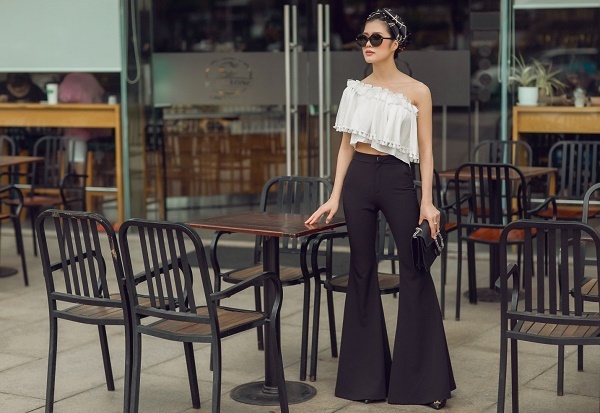 Phúc Anh tự tin, năng động với phong cách thời trang dạo phố