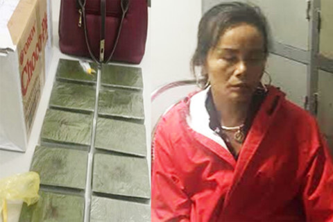 Nữ quái mang 10 bánh heroin đi