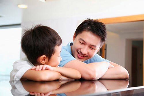 Cha mẹ nên xử trí thế nào khi con hay nói dối?
